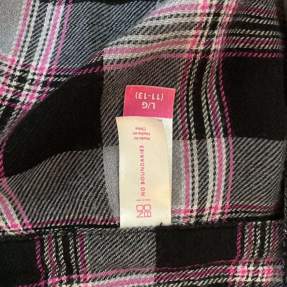 Flannel Lot - Picture 7 of 7